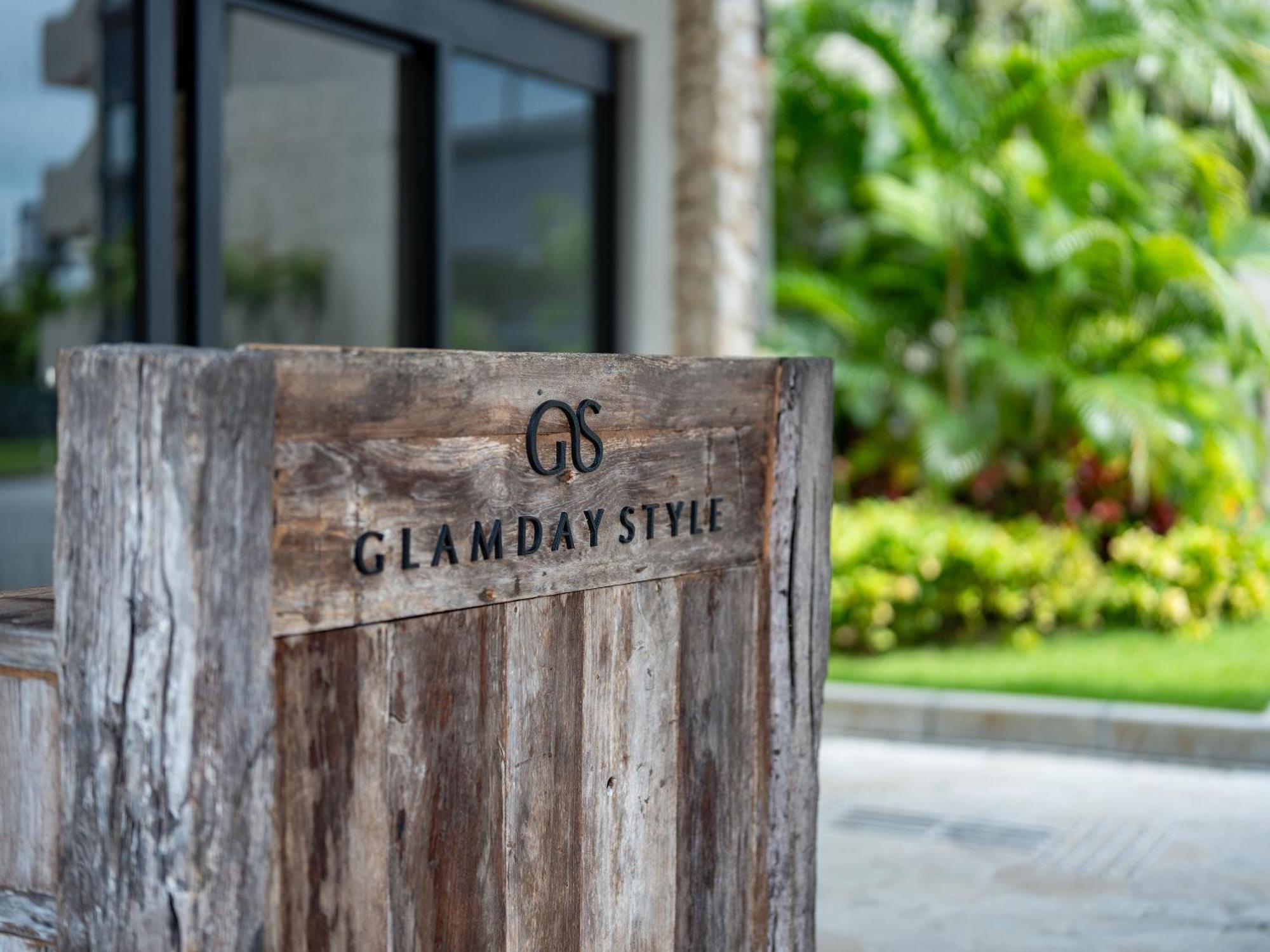 Glamday Style Okinawa Yomitan Hotel & Resort Exterior photo